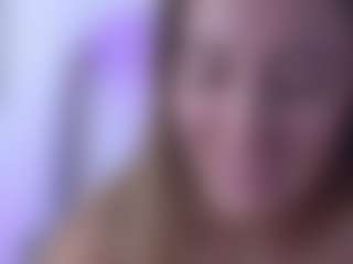 Isabella Spring's Live Sex Cam Show