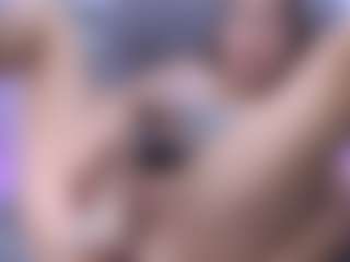 Live cam show with Isabella Spring - Squirt Blonde Hair on mypornchat.com