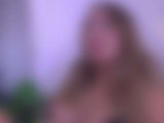 Isabella Spring's Live Sex Cam Show