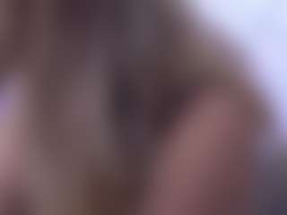 Isabella Spring's Live Sex Cam Show