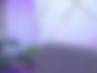 Isabella Spring's Live Sex Cam Show