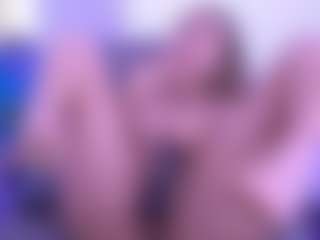Isabella Spring's Live Sex Cam Show