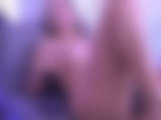 Isabella Spring's Live Sex Cam Show
