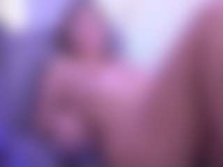 Isabella Spring's Live Sex Cam Show