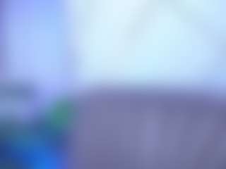Live cam show with Isabella Spring - Blonde Hair on Camsoda