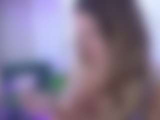 Isabella Spring's Live Sex Cam Show