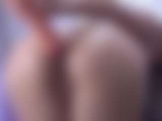 Isabella Spring's Live Sex Cam Show