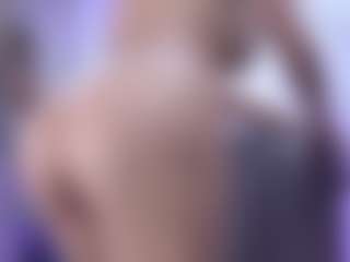 Isabella Spring's Live Sex Cam Show
