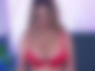 Isabella Spring's Live Sex Cam Show