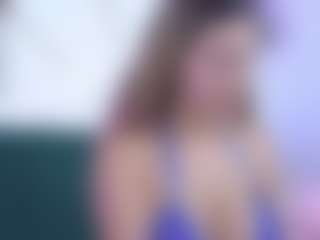 Isabella Spring's Live Sex Cam Show