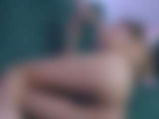 Isabella Spring's Live Sex Cam Show