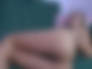 Live cam show with Isabella Spring - Fingers on live.xheat.ai