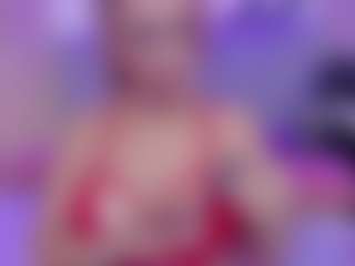 Live cam show with beauty-milf - Brown Hair on xDating