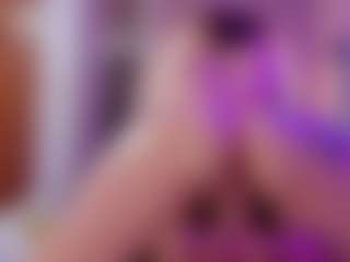 beauty-milf's Live Sex Cam Show