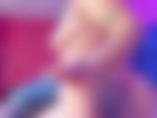 Live cam show with beauty-milf - Middle Aged on Hubzter Live
