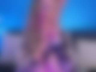 Live cam show with Bella Marie - MILF on Fit Hotties