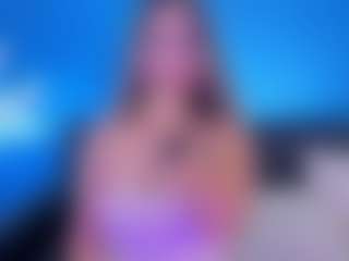 Live cam show with Bella Marie - MILF on xDating