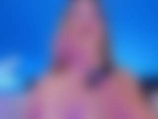 Live cam show with Bella Marie - Thong on studioflirtlive.com