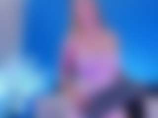 Live cam show with Bella Marie - MILF on alttransgirls