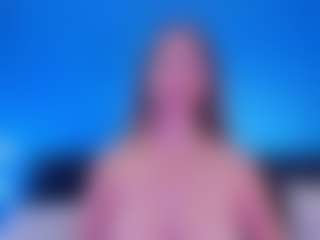 Live cam show with Bella Marie - Fingering on 1on1-livenow
