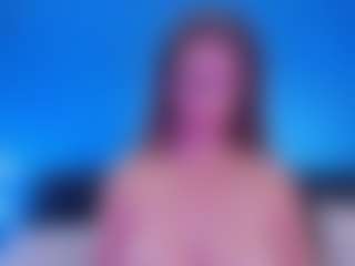 Live cam show with Bella Marie - Big Tits on 1on1-livenow