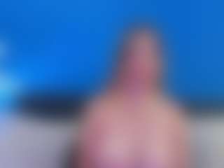 Live cam show with Bella Marie - Fingering on Strip Flash - Live Sex Shows