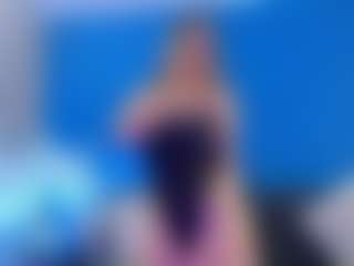 Live cam show with Bella Marie - Blowjob on CSO-WL