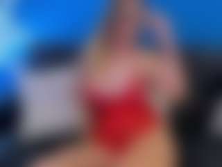 Live cam show with Bella Marie - Fetish on Uber Horny