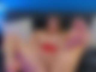 Live cam show with Bella Marie - Fingering on Soda Cam