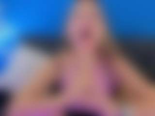 Live cam show with Bella Marie - Blonde Hair on CamSodaAdn