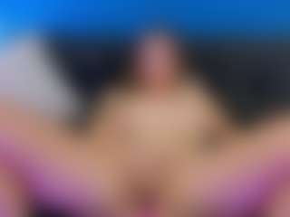 Live cam show with Bella Marie - Dirty on intimatelivegirls.com