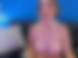 Live cam show with Bella Marie - BBW on Dolls Live