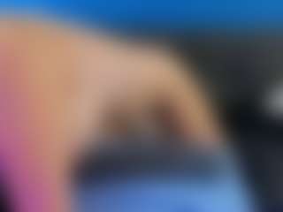 Bella Marie MILF webcam performer live streaming