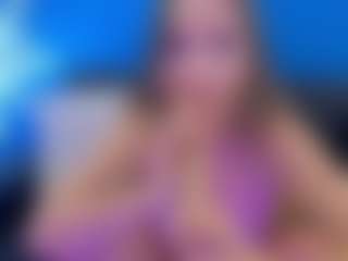 Live cam show with Bella Marie - Cum Lovense on liverealitysex.com