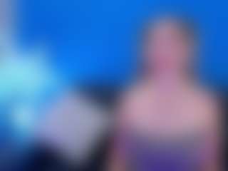 Live cam show with Bella Marie - Bedroom Blonde Hair on Camsoda