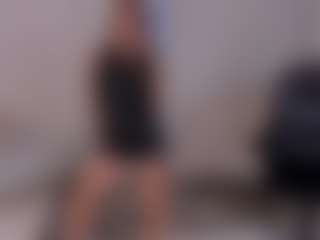 Live cam show with Bella Marie - Solo on Camsoda