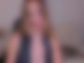 Live cam show with Bella Marie - Blonde Hair MILF on camwithhim.com