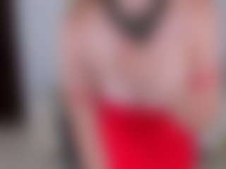 Bella Marie MILF webcam performer live streaming