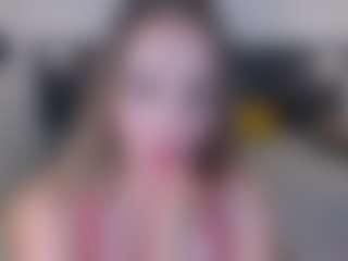 Bella Marie MILF webcam performer live streaming