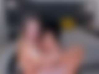 Live cam show with Bella Marie - Cosplay MILF on WildCum
