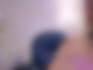 Live cam show with Bella Marie - Fetish Toys on Camsoda