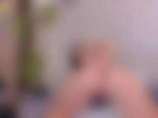 Live cam show with Bella Marie - Pornstar Skinny on Camsoda