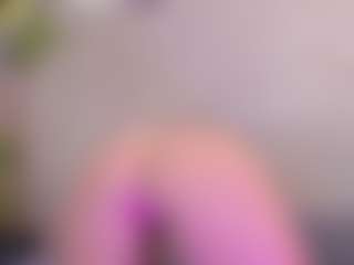 Live cam show with Bella Marie - Living Room on slutload
