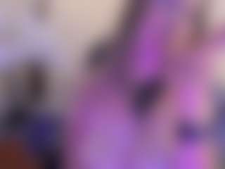 Live cam show with Bella Marie - Spy Petite on Camsoda