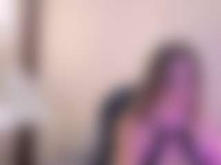 Live cam show with Bella Marie - Lingerie on crypto-cams
