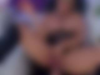 sophy-milf's Live Sex Cam Show