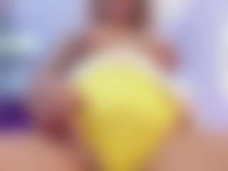 Live cam show with sophy-milf - Handjob on CamwithHer