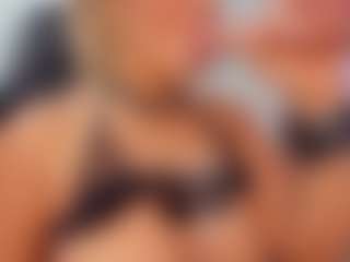 sophy-milf's Live Sex Cam Show