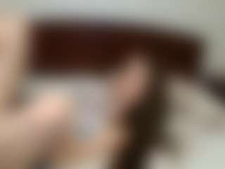 yourbaby85567's Live Sex Cam Show