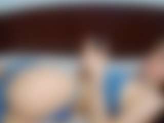 yourbaby85567's Live Sex Cam Show
